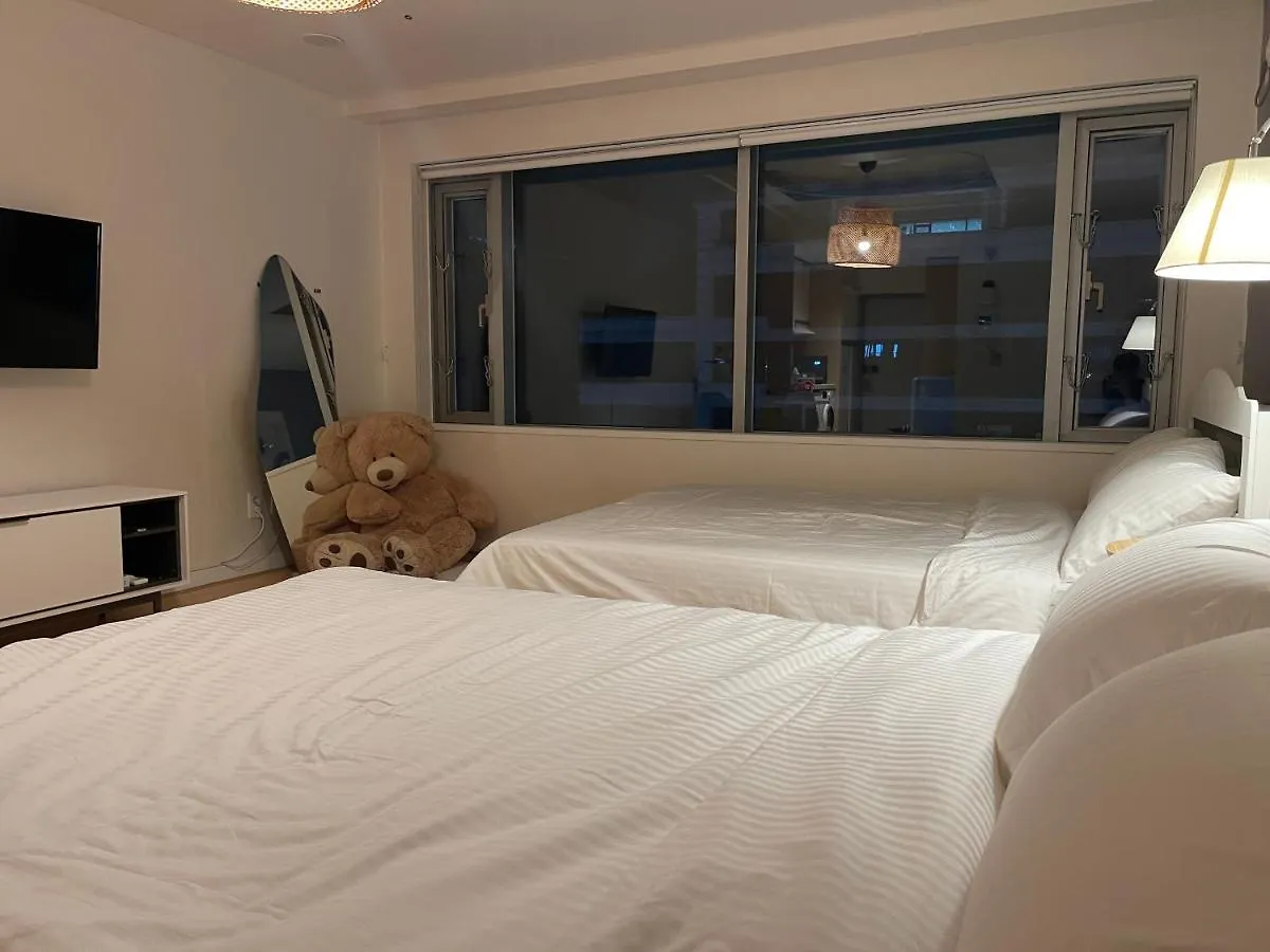 Winsome_Hongdae Apartment Seoul South Korea